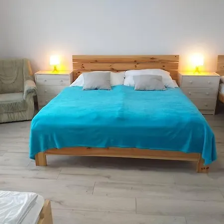 Apartma Pro Hosty Ve Starem Dvore C. 2